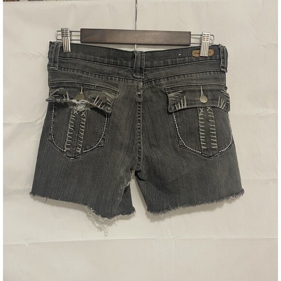 Rock & Republic Jean Shorts Juniors 9/10 Black Distressed Mid Rise 5” - Picture 2 of 11